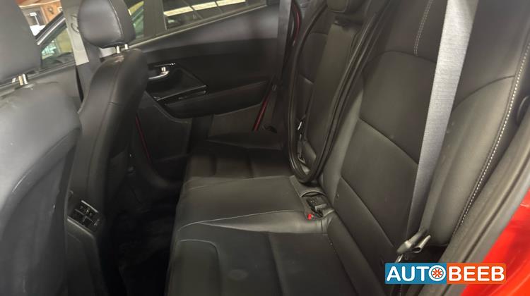 كيا نيرو 2022