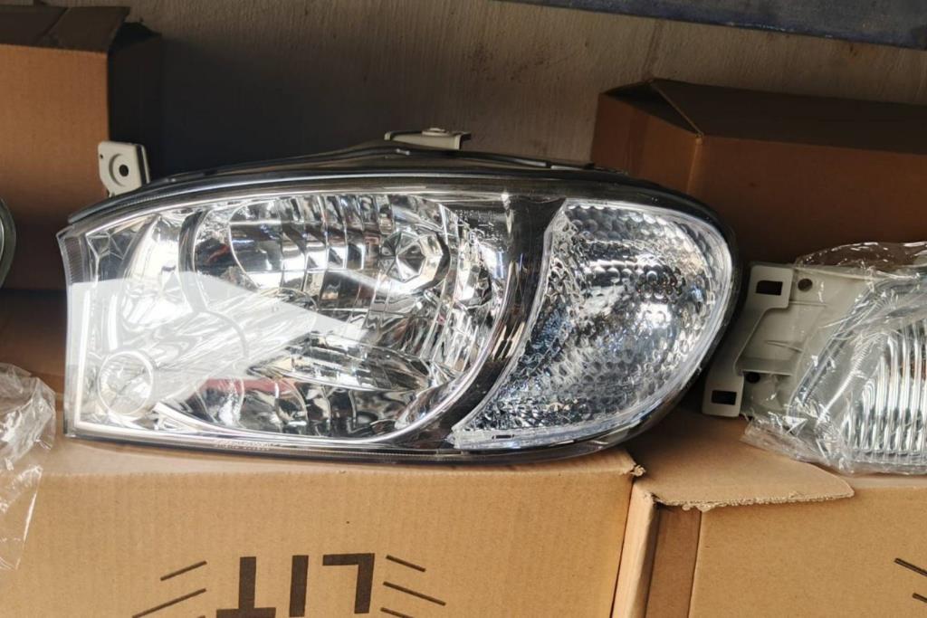 Lights Front light KIA Spectra