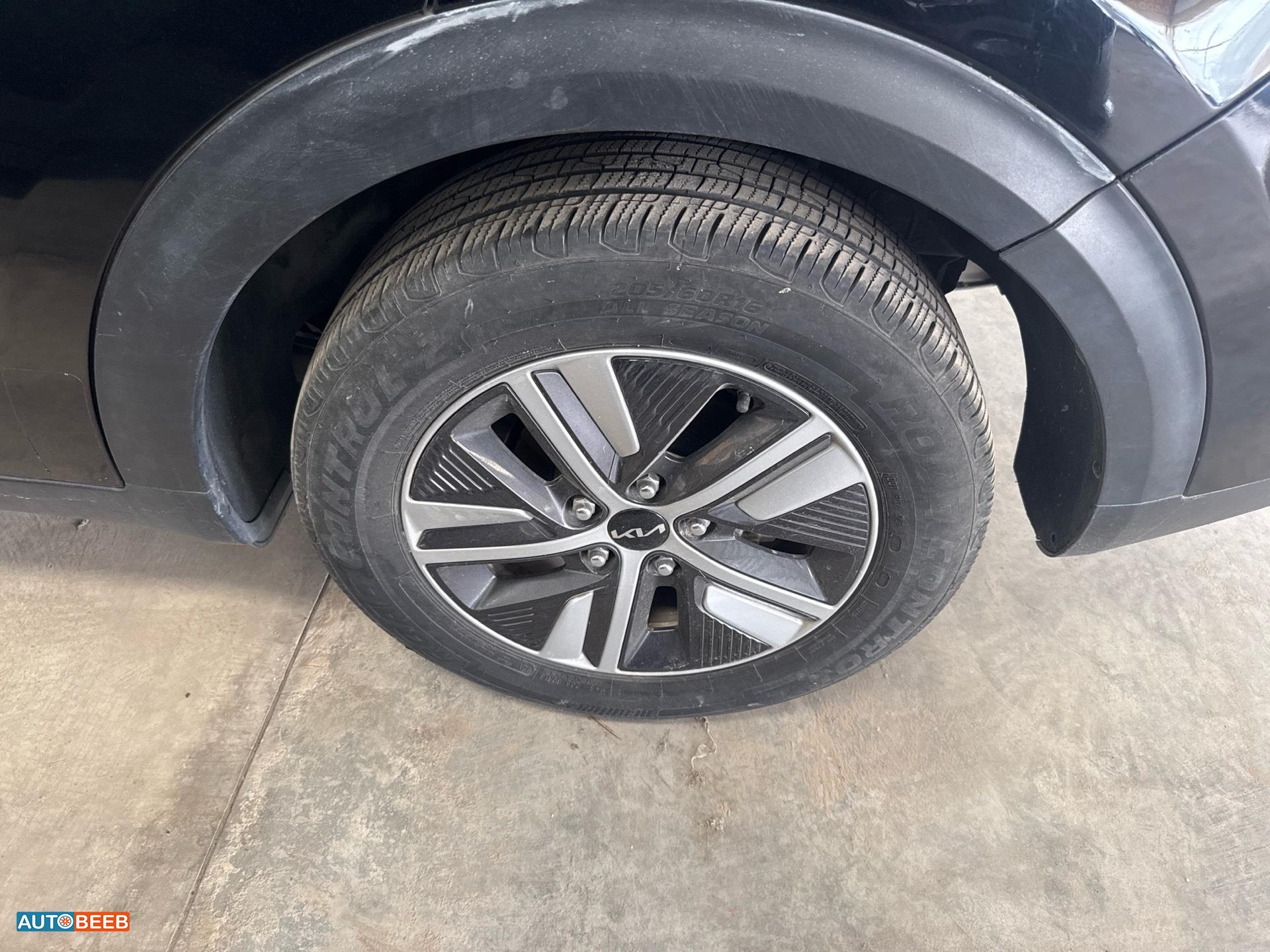 كيا نيرو 2022