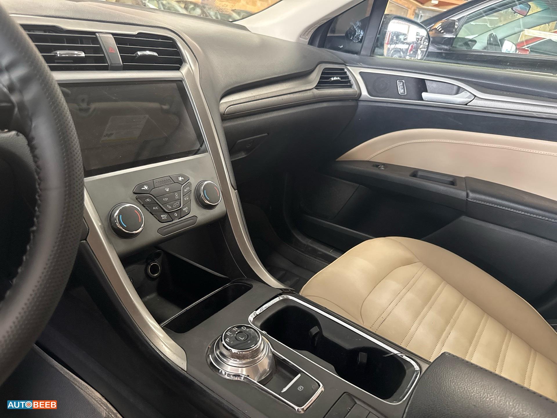 فورد فيوجن 2017