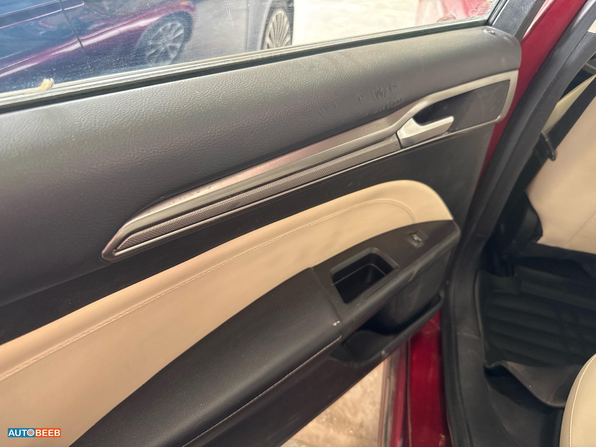 فورد فيوجن 2017