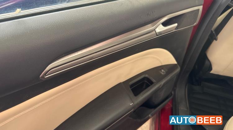 فورد فيوجن 2017