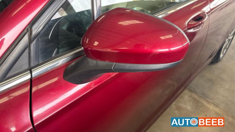 فورد فيوجن 2017