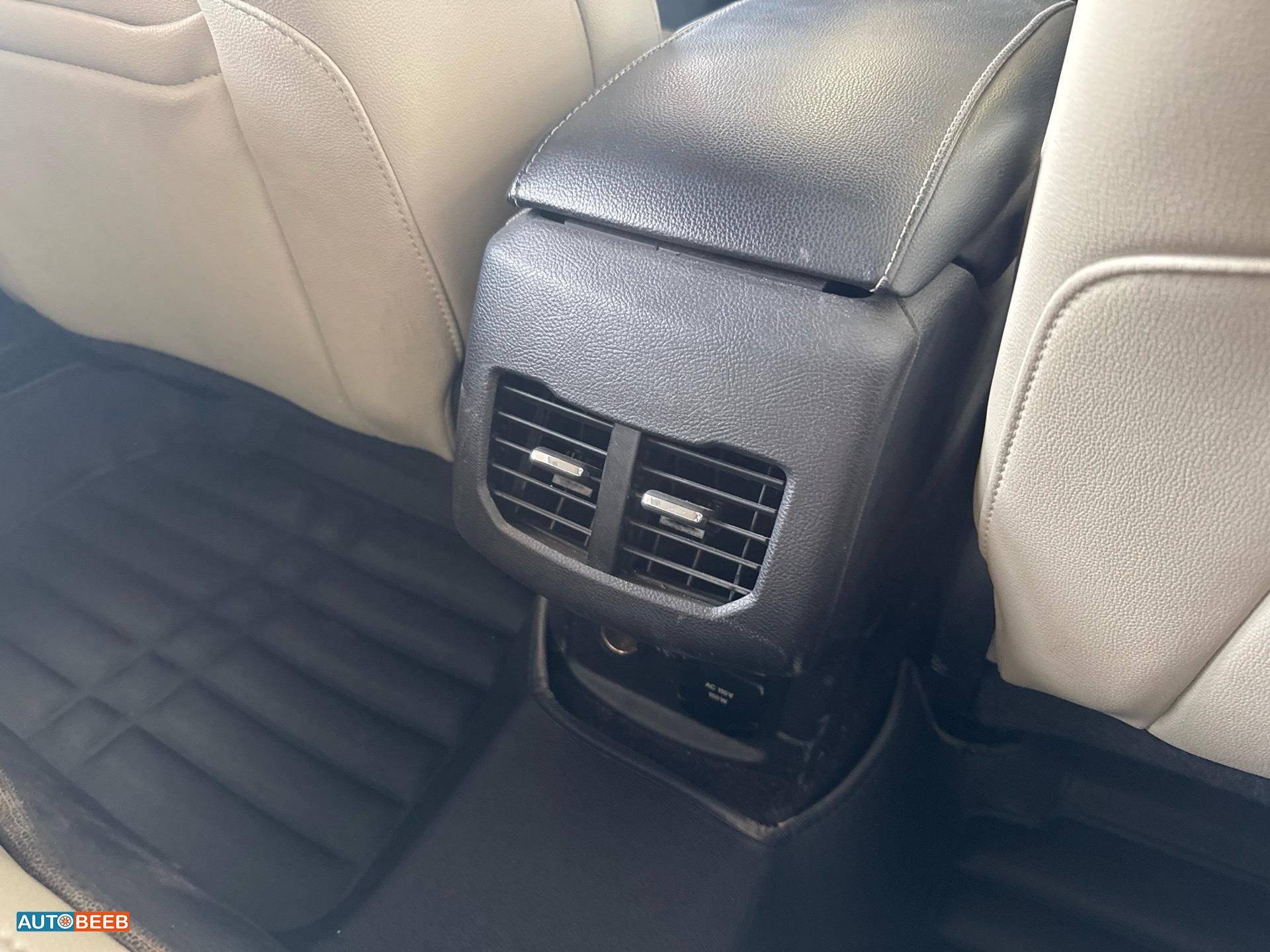 فورد فيوجن 2017