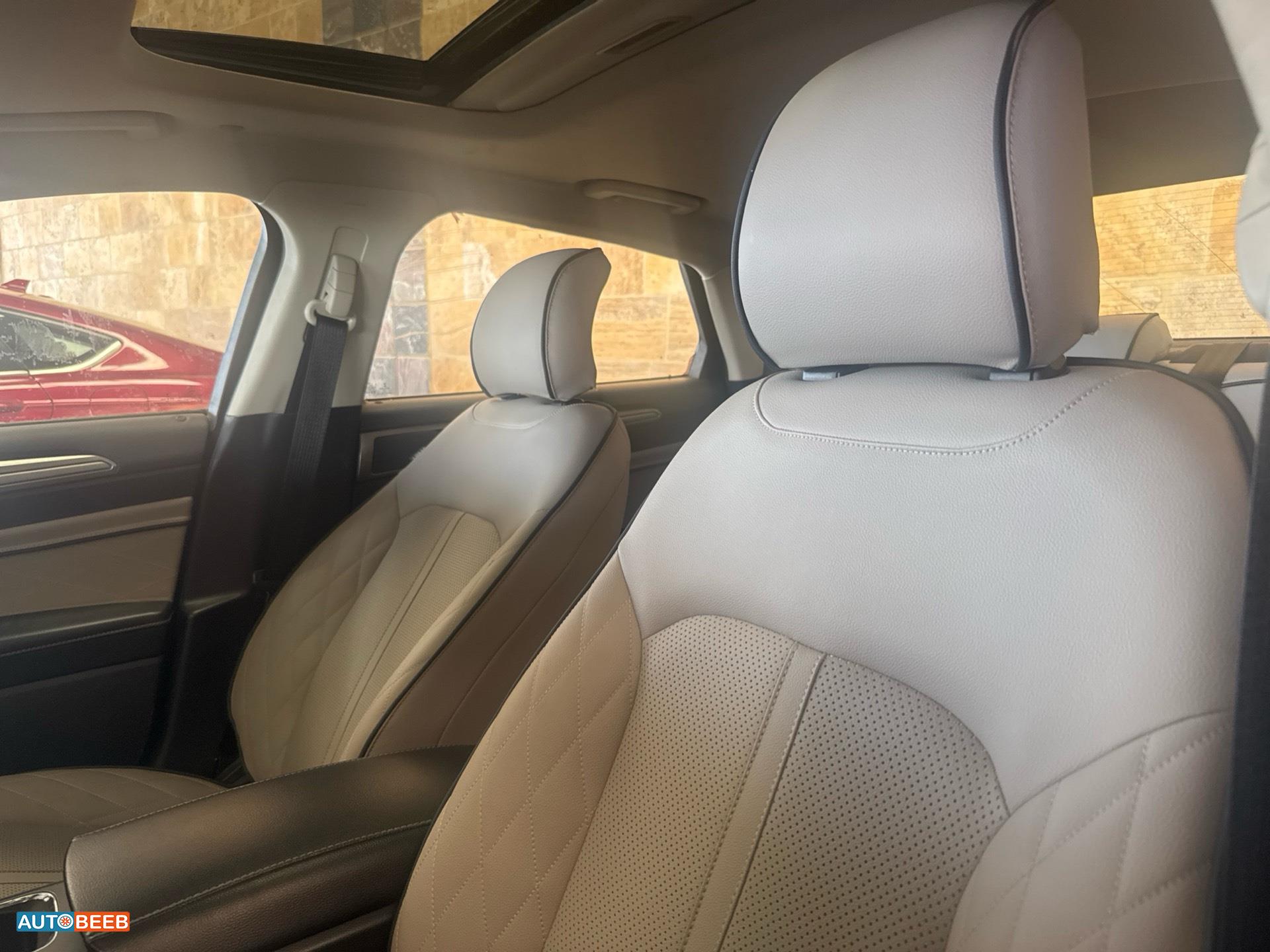 Ford Fusion 2019