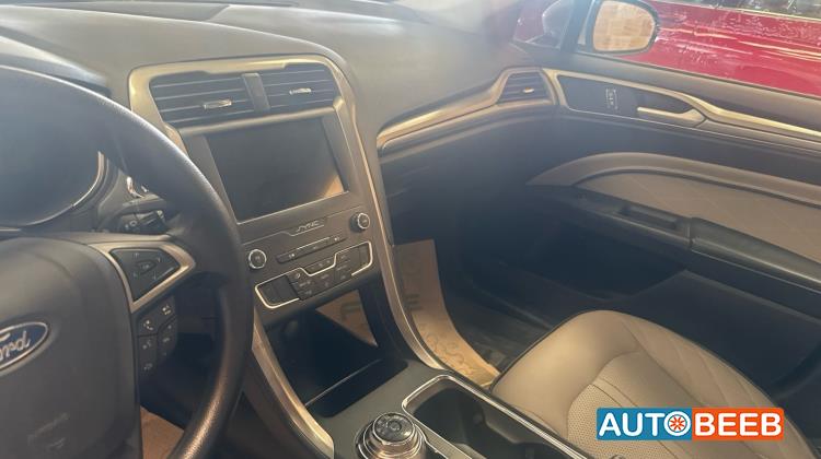 Ford Fusion 2019