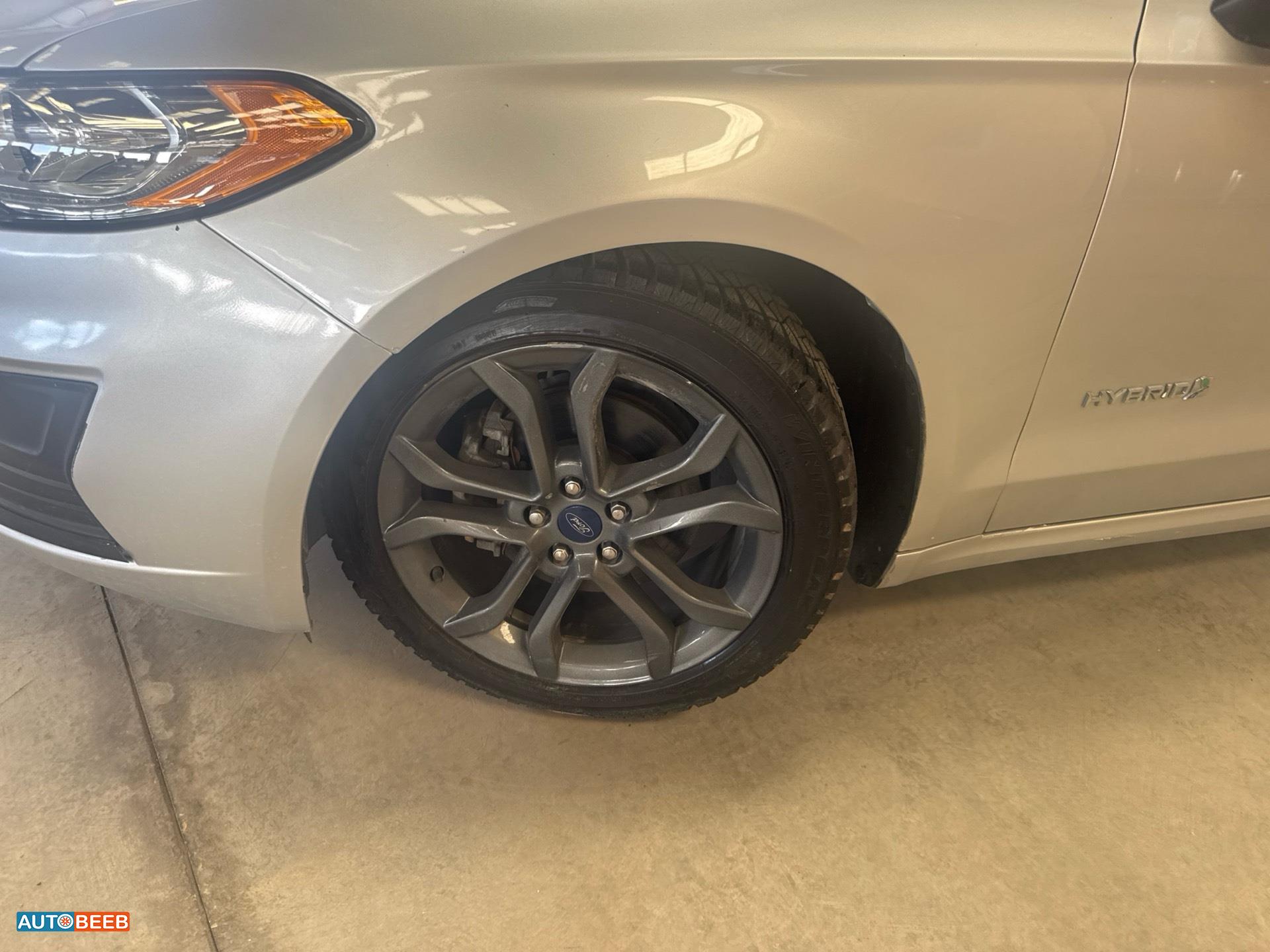 Ford Fusion 2019