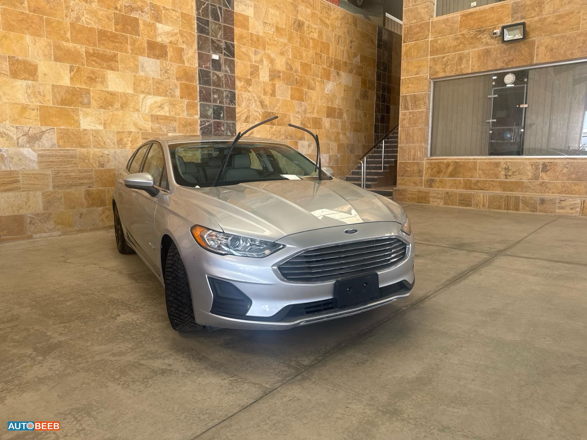 Ford Fusion 2019