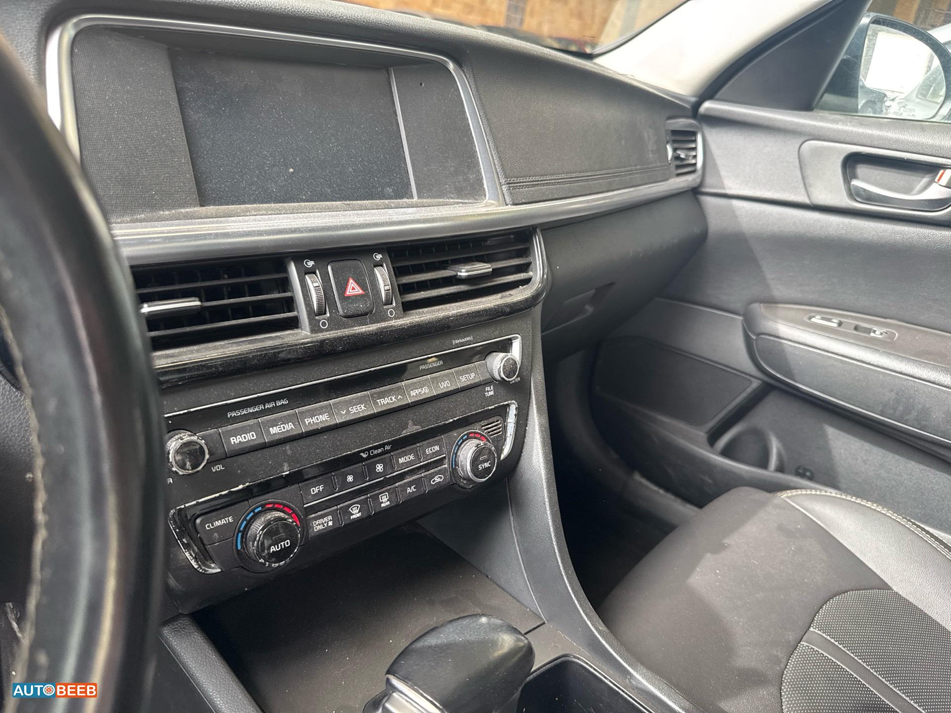 كيا اوبتيما 2017