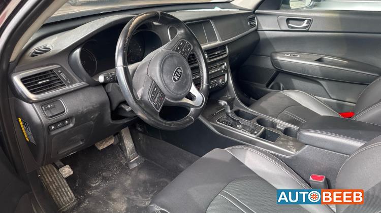 كيا اوبتيما 2017