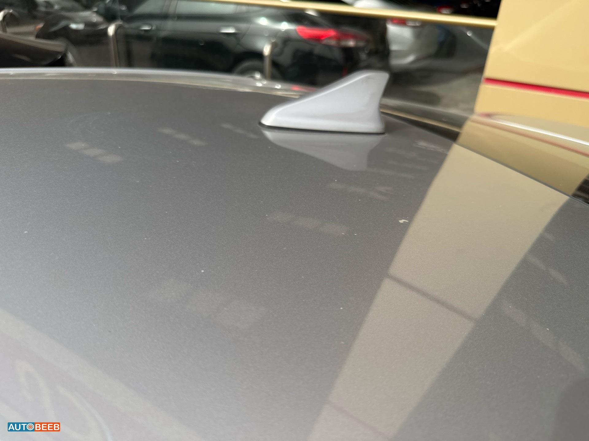 هيونداي ايونيك 2021