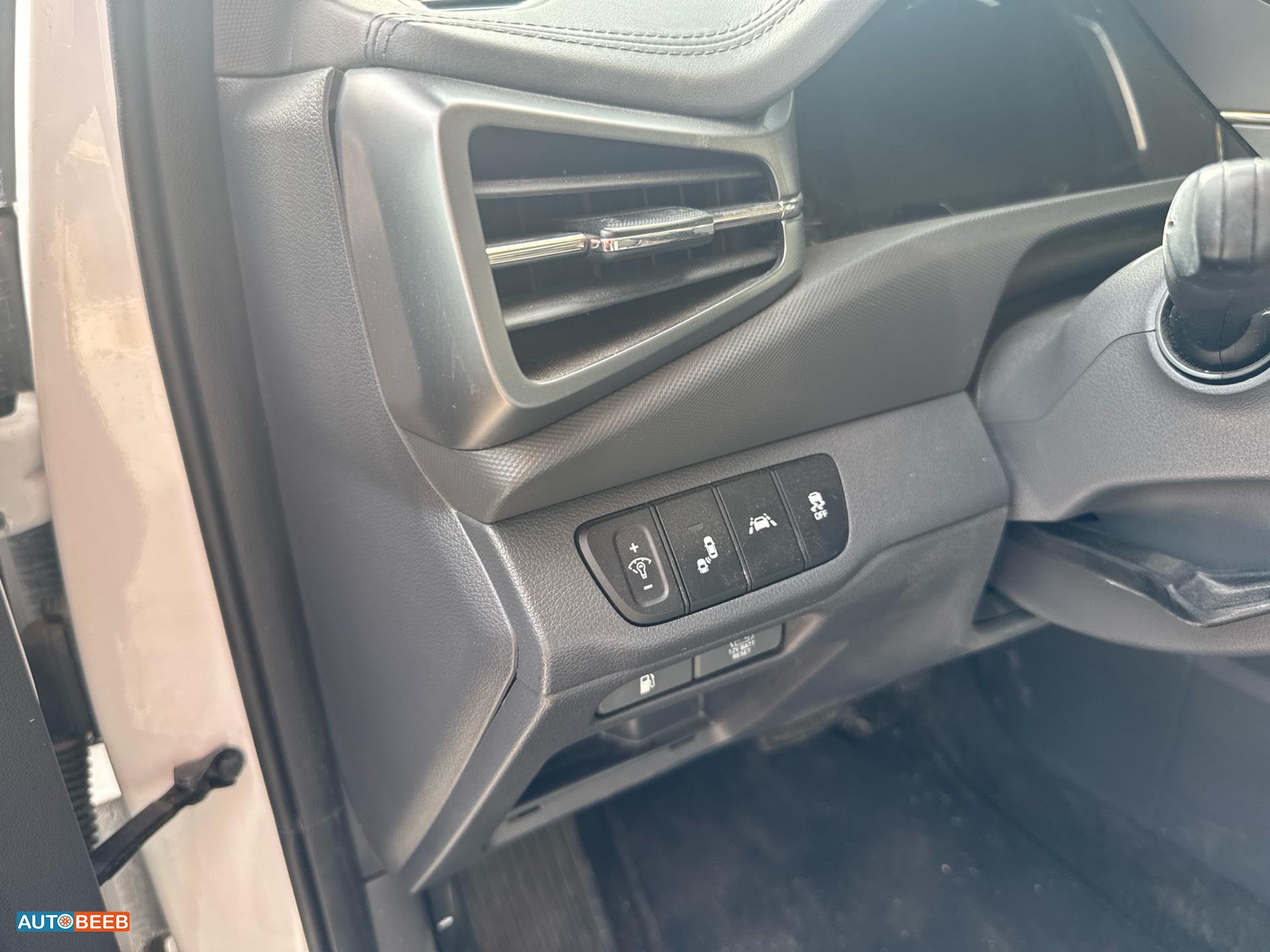 هيونداي ايونيك 2022