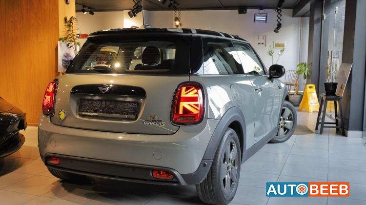 ميني كوبر 2022