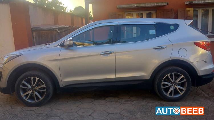 هيونداي سنتافي 2012