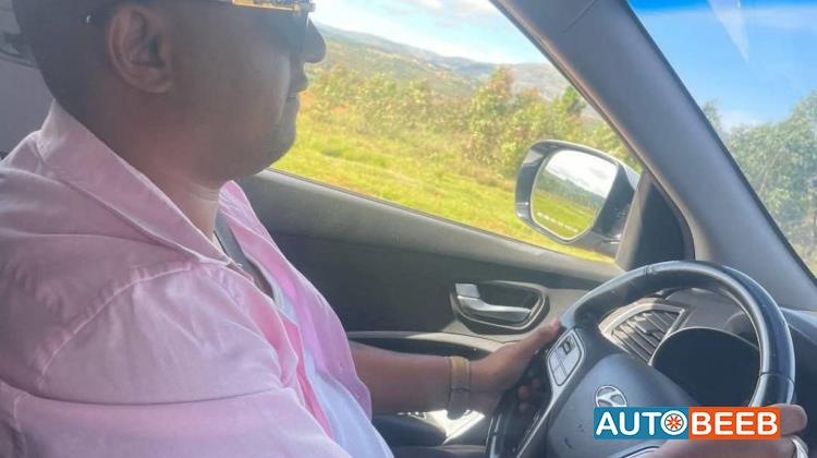 هيونداي سنتافي 2012