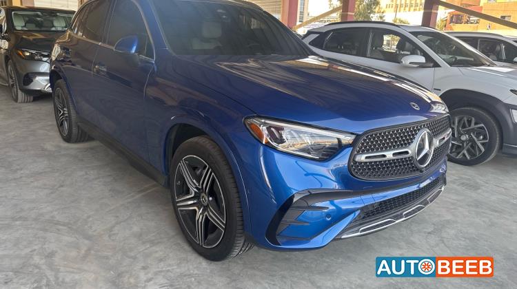 Mercedes Benz GLC300 2024
