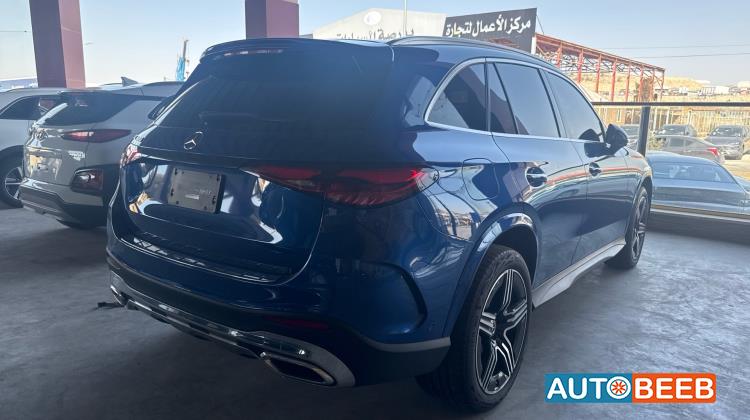 Mercedes Benz GLC300 2024