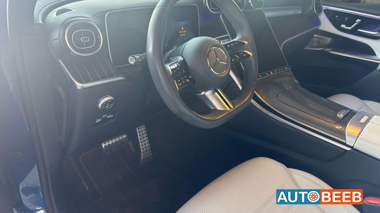 Mercedes Benz GLC300 2024