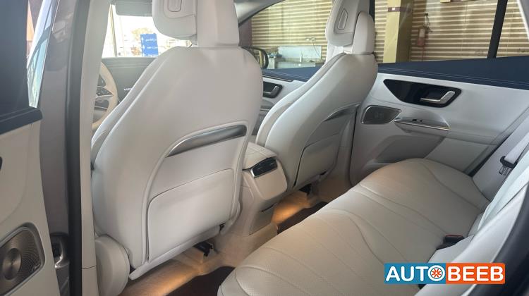 Mercedes Benz EQE350+ 2024