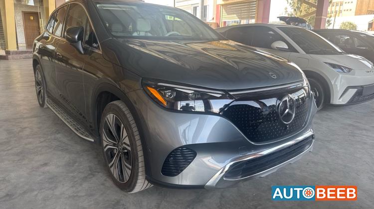 Mercedes Benz EQE350+ 2024