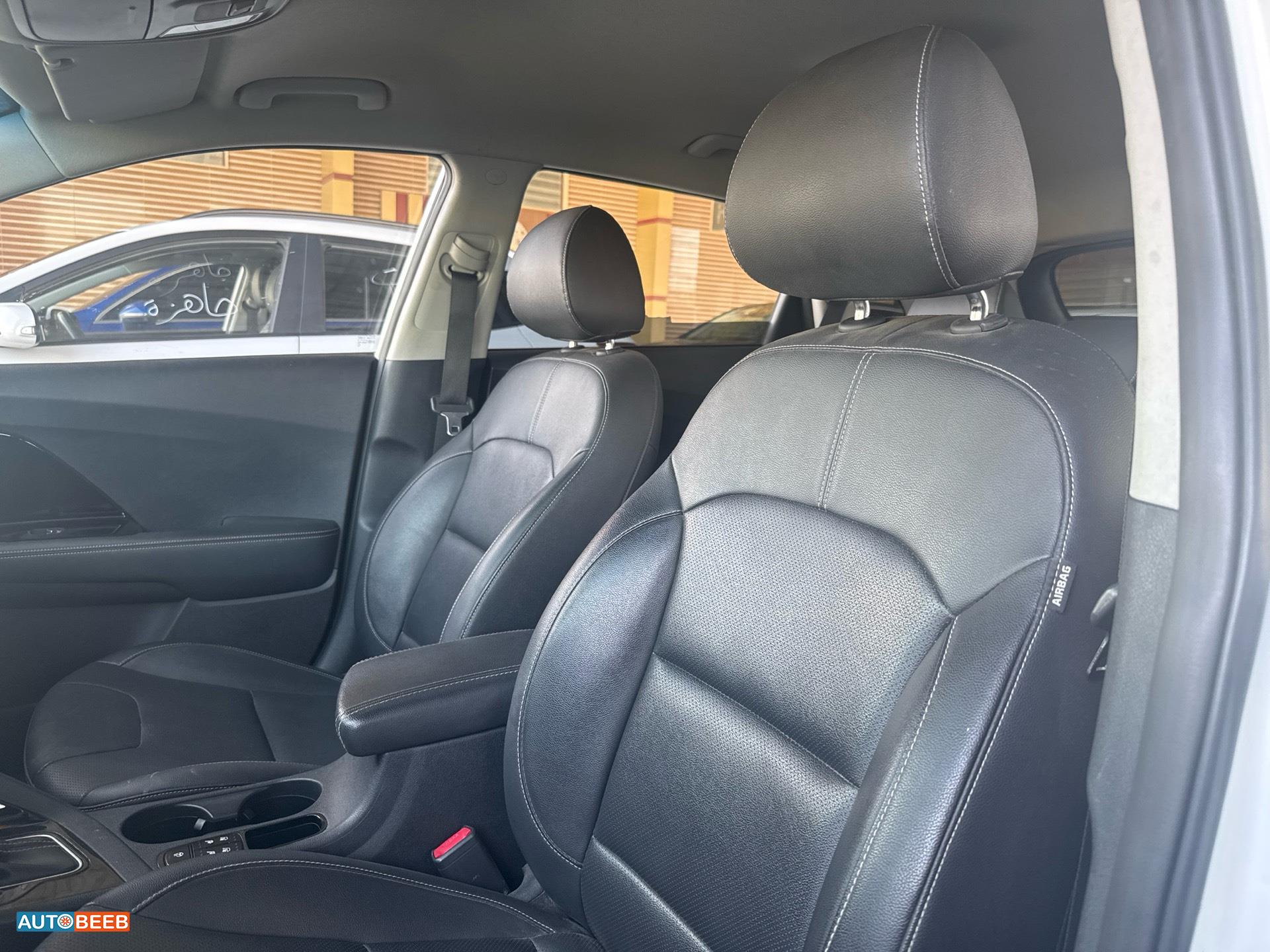 كيا نيرو 2020