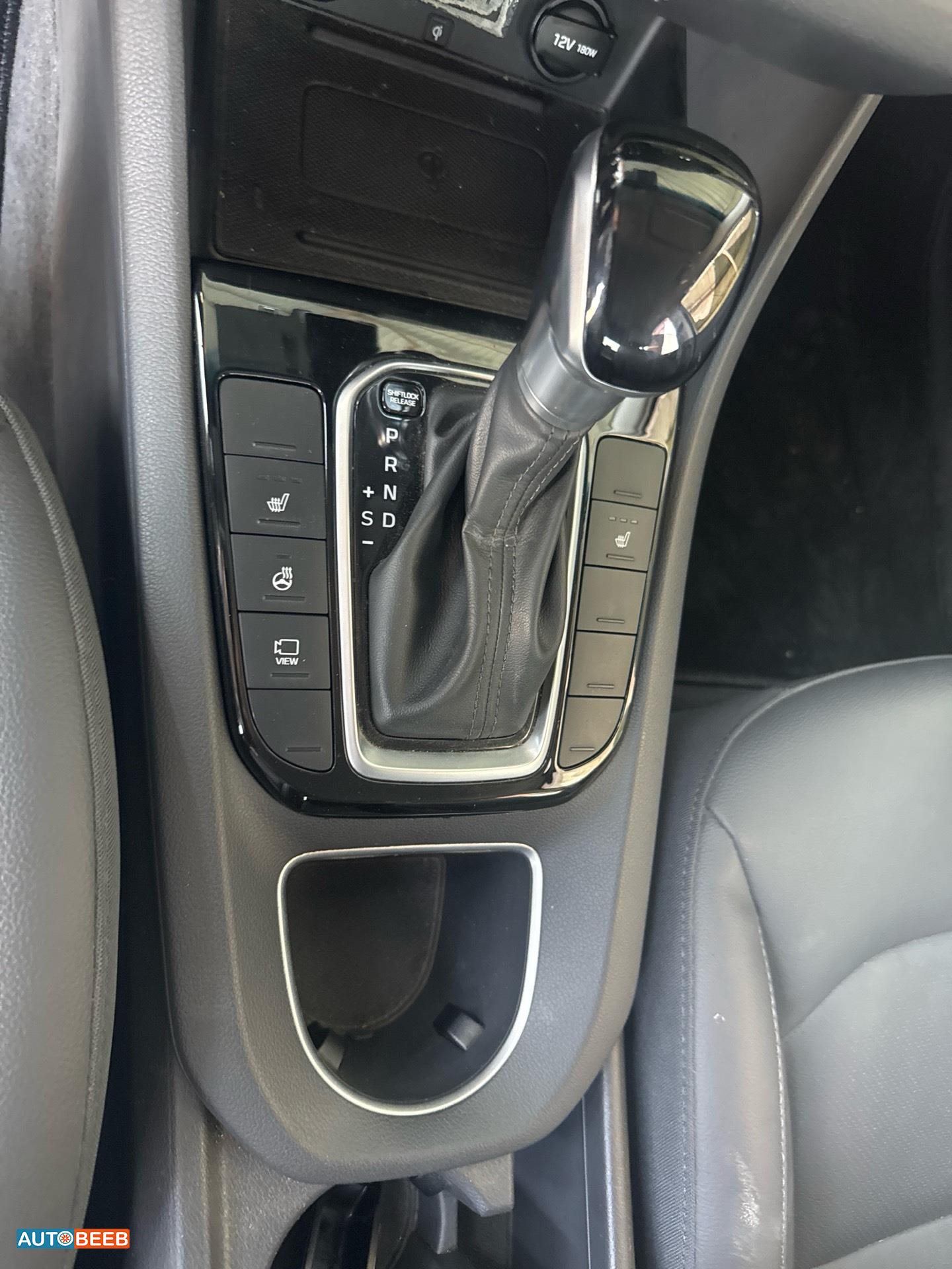 هيونداي ايونيك 2020