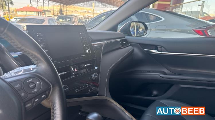 تويوتا كامري 2021