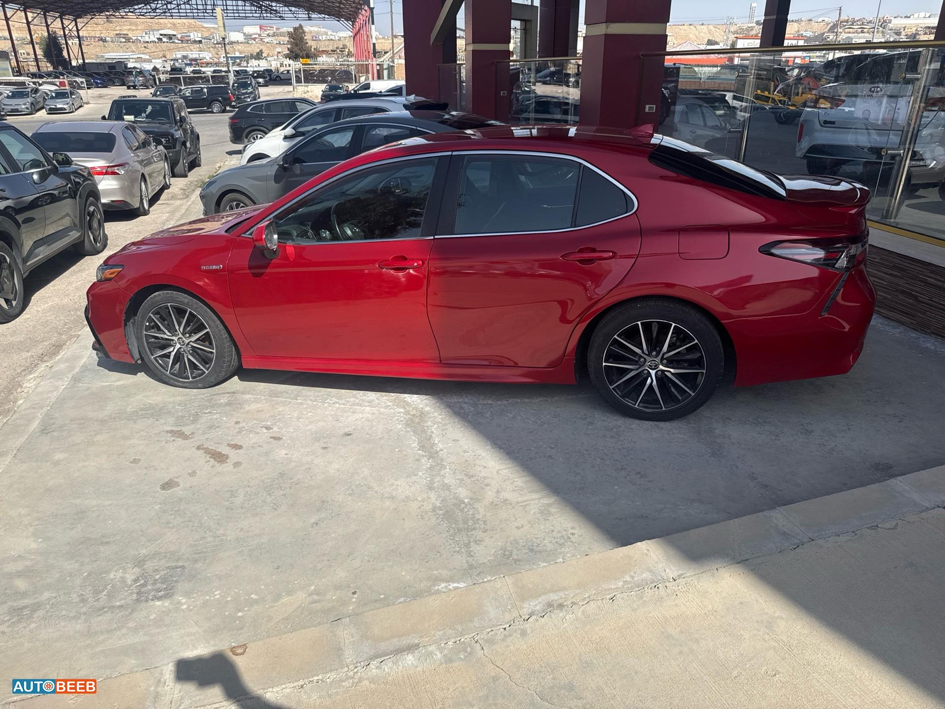 تويوتا كامري 2021