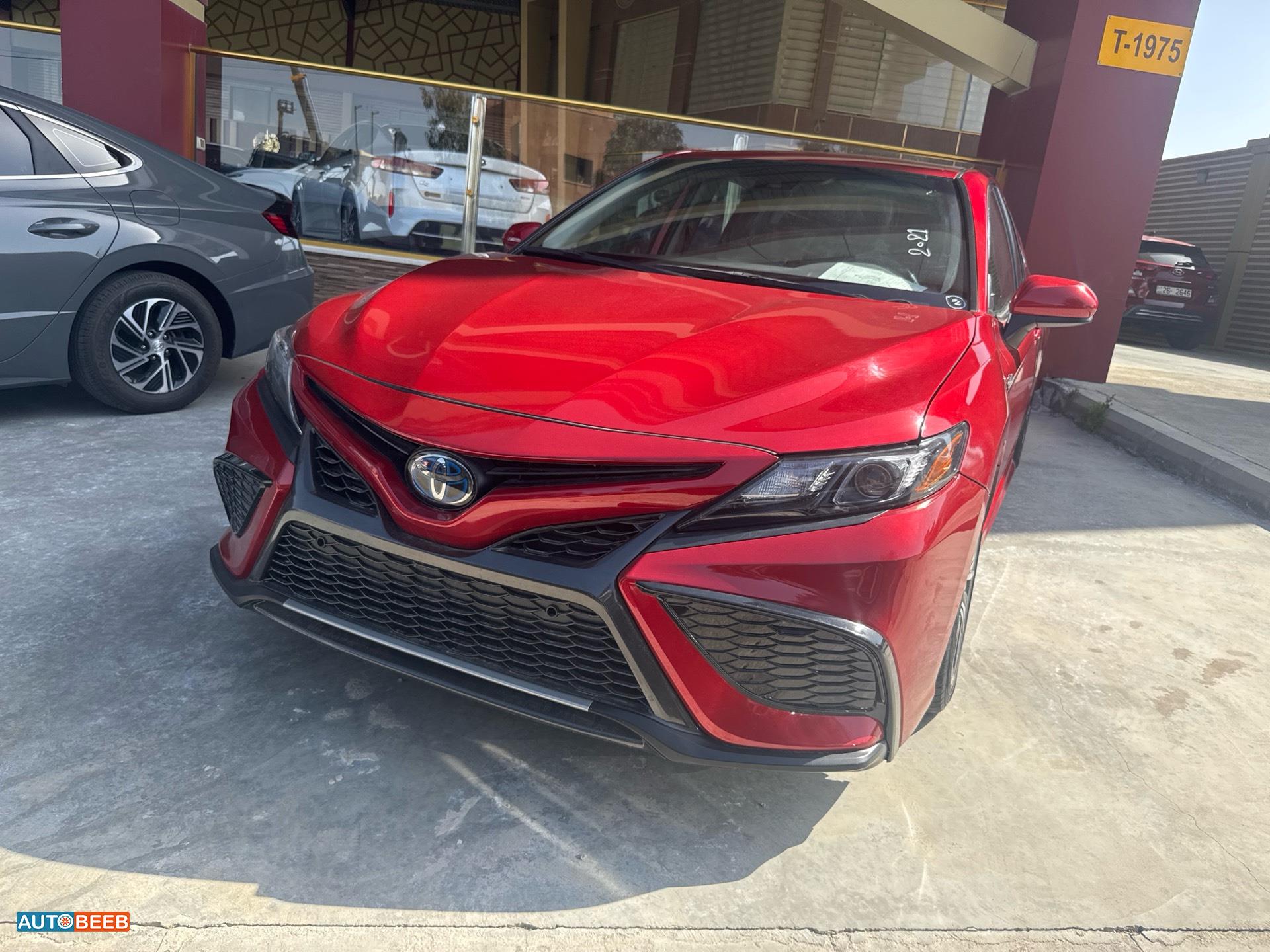 تويوتا كامري 2021