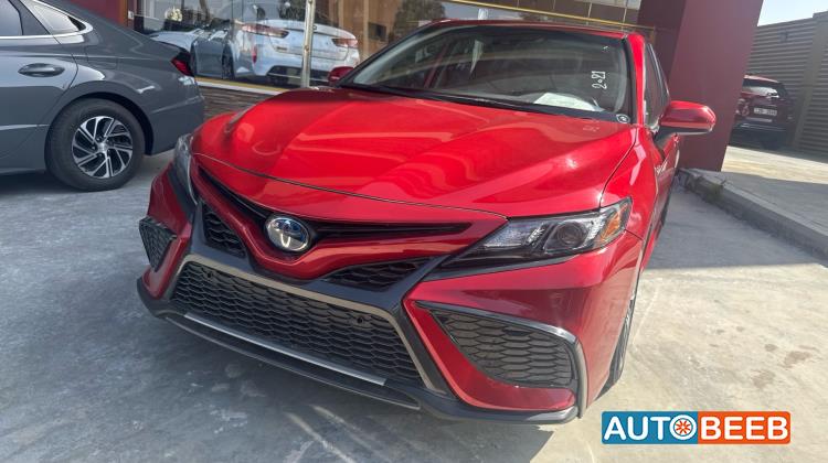 تويوتا كامري 2021