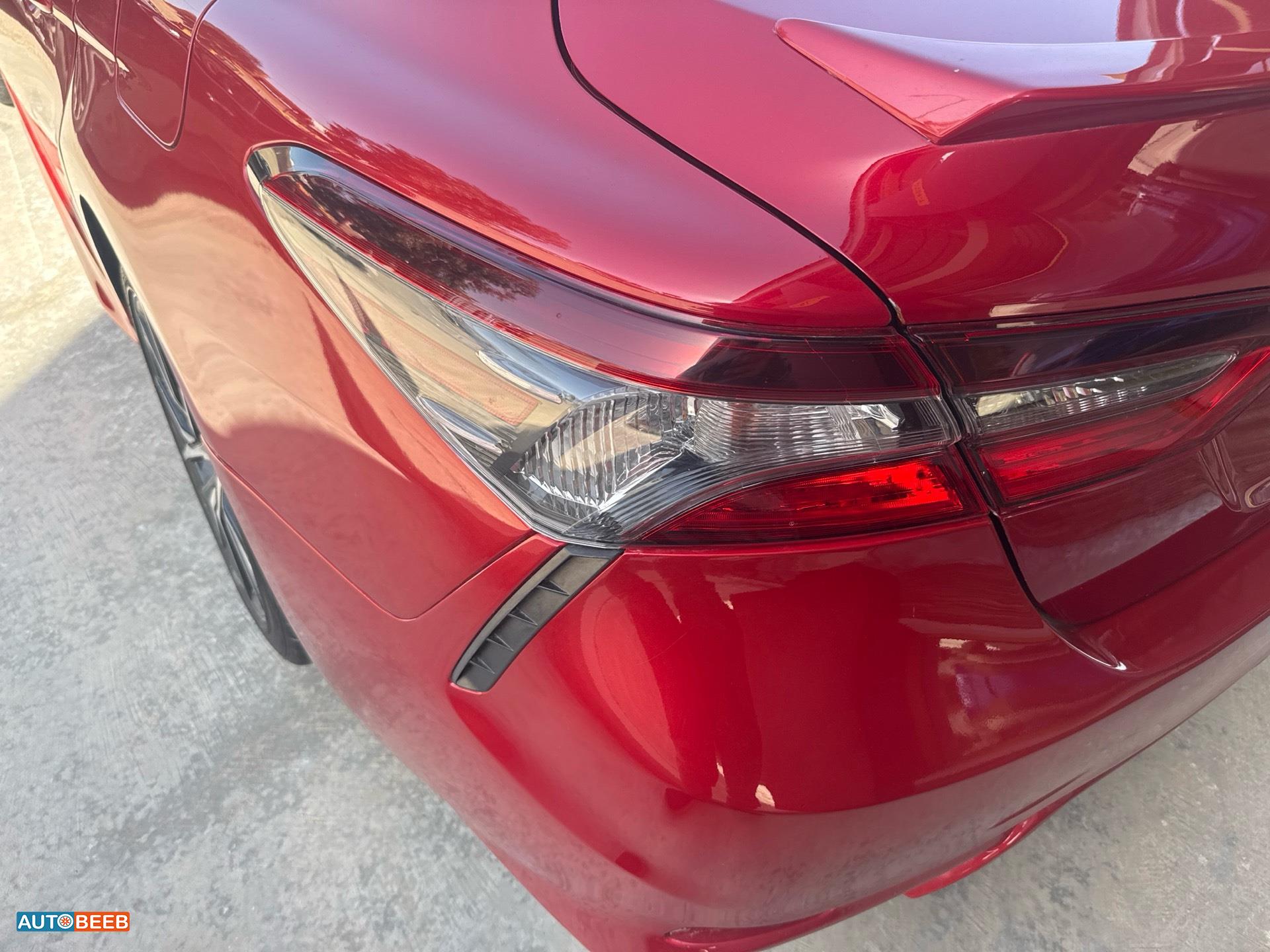 تويوتا كامري 2021