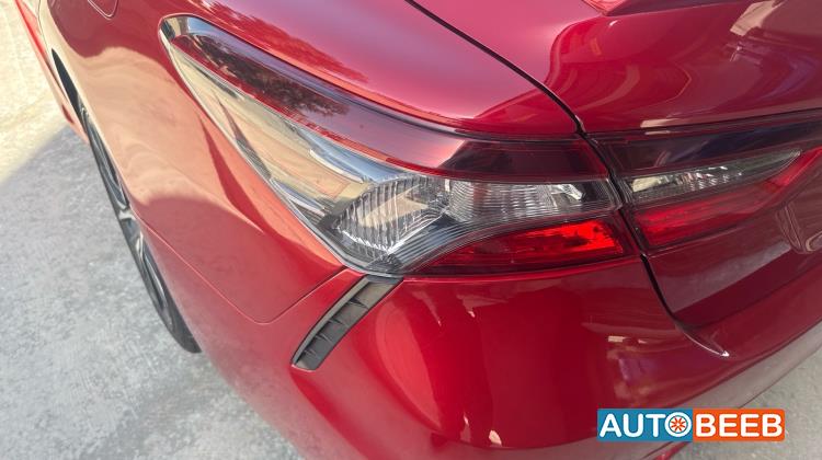 تويوتا كامري 2021