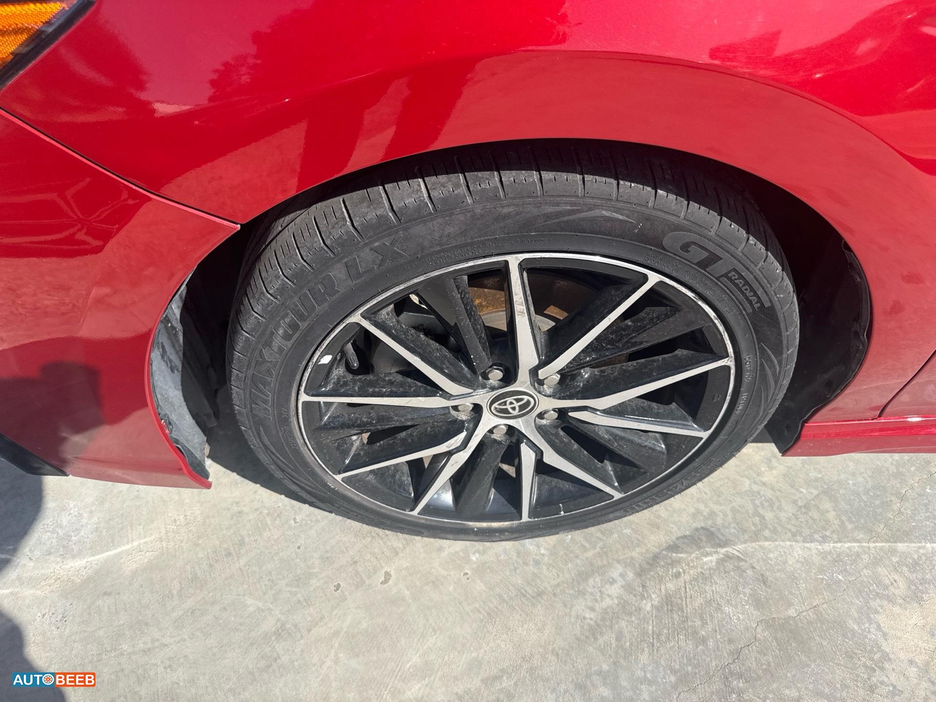 تويوتا كامري 2021