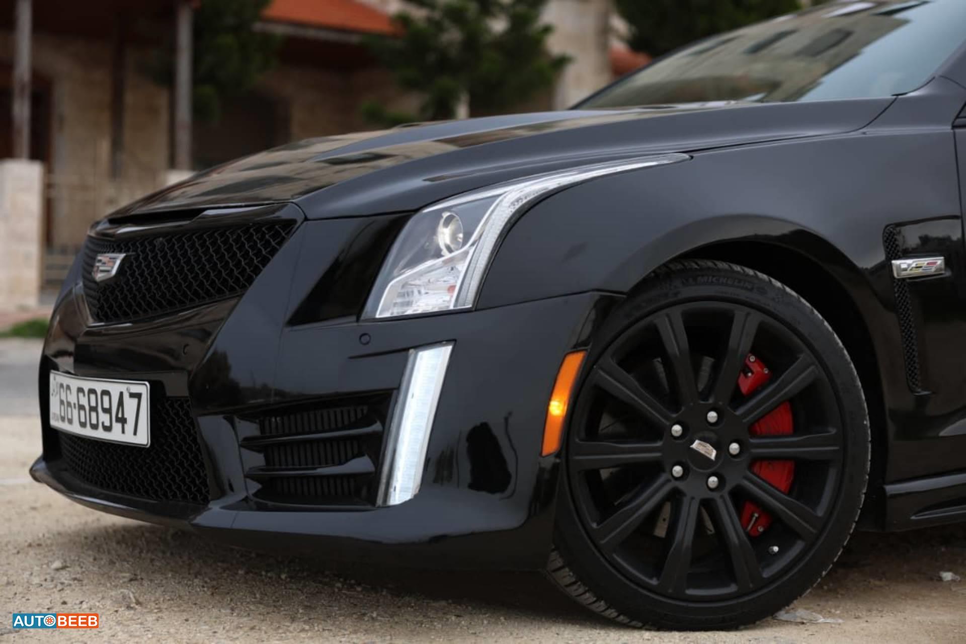 كاديلاك اي تي اس 2014