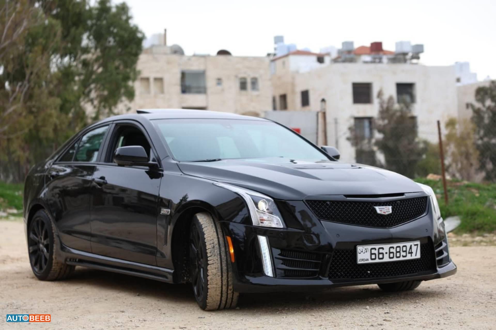 كاديلاك اي تي اس 2014