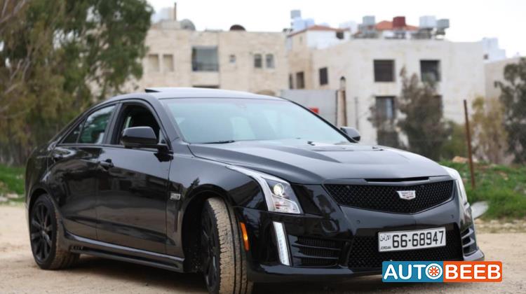 كاديلاك اي تي اس 2014