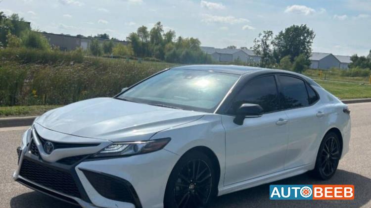 Toyota Camry 2024