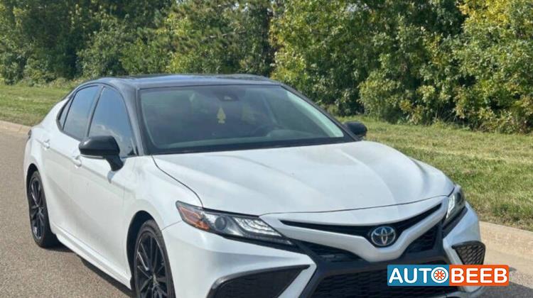 Toyota Camry 2024