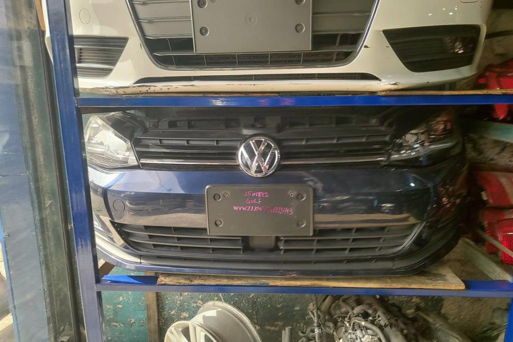 واجهة أمامية طمبون اضوية يمين شمال فولكس فاجن e جولف 2017 2018