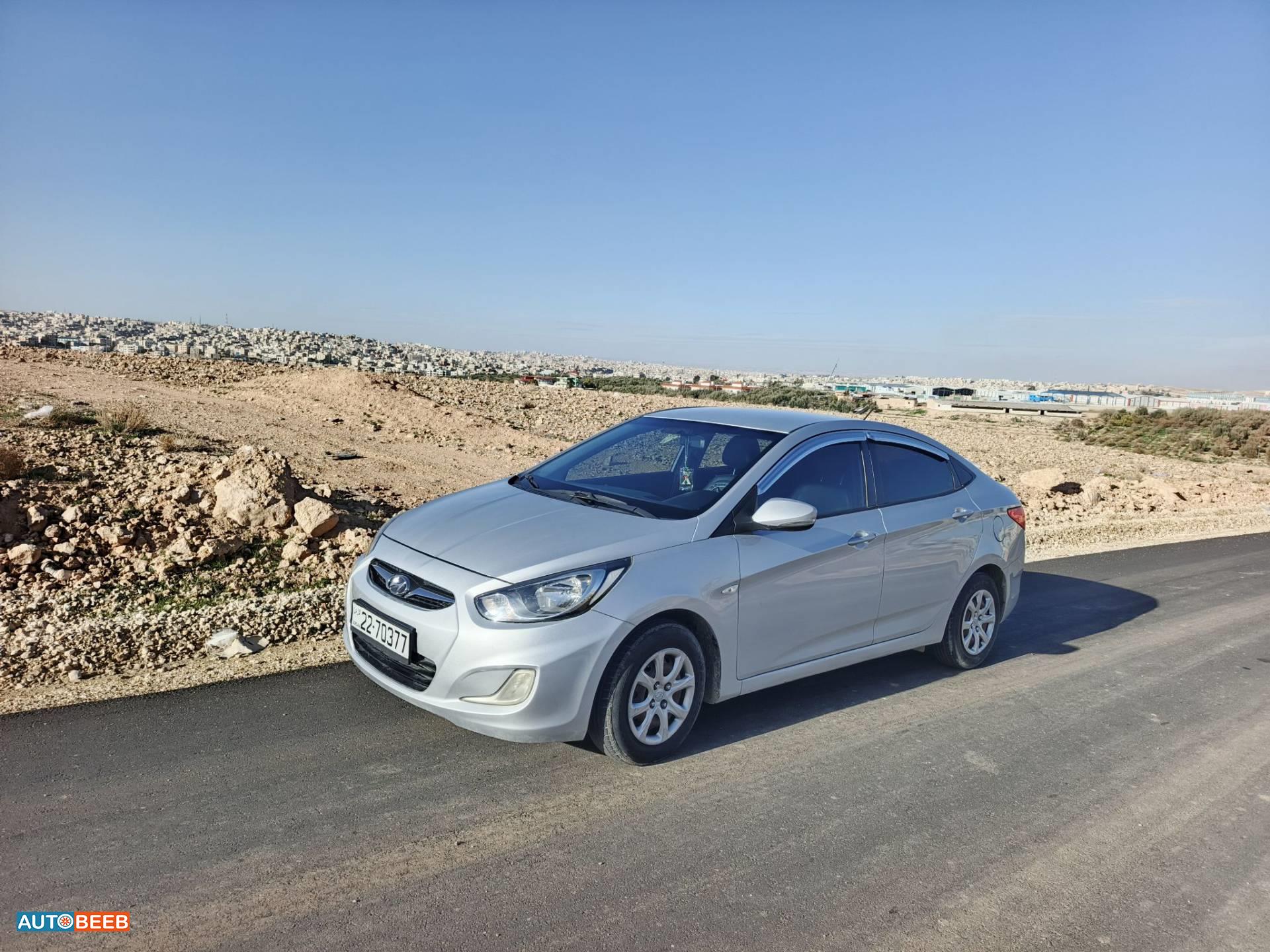 هيونداي اكسنت 2012