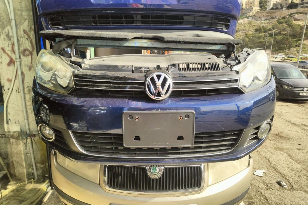 واجهة أمامية طمبون اضوية يمين شمال فولكس فاجن جولف Mk6 2009 2010 2011