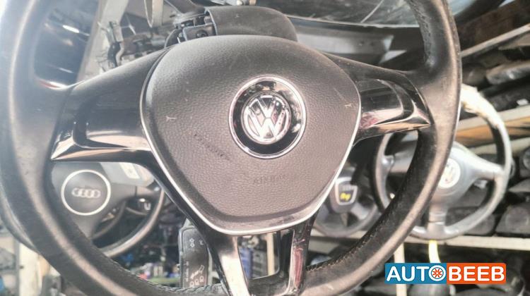 Cabin  Steering Wheel Volkswagen E-Golf