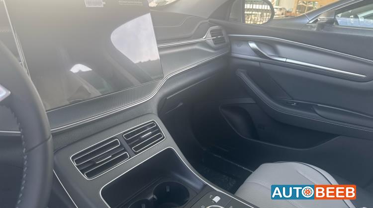 بي واي دي ديستروير 2025