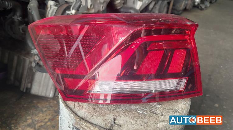 ضوء خلفي يمين شمال فولكس فاجن T روك 2020 2021 2022