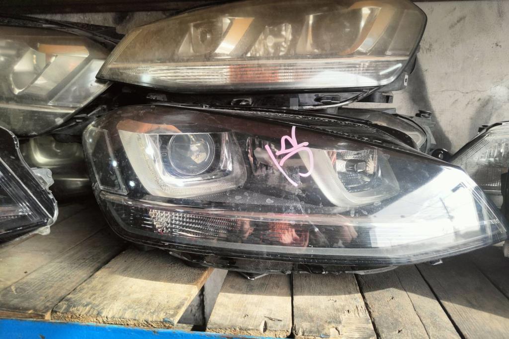 Lights Front light Volkswagen Golf MK