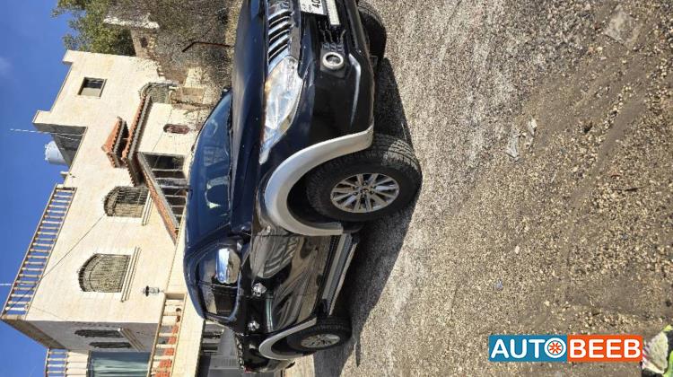 ميتسوبيشي L200 2016