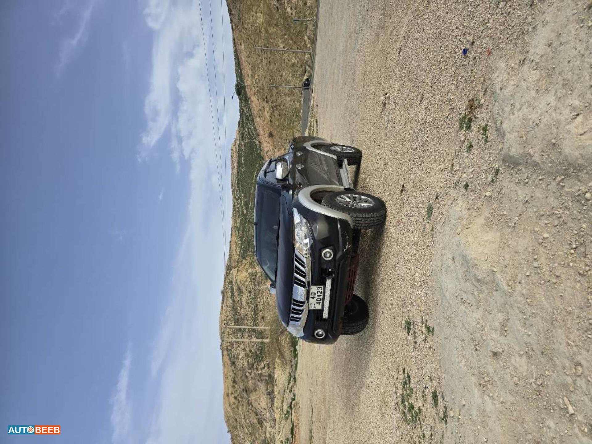 ميتسوبيشي L200 2016