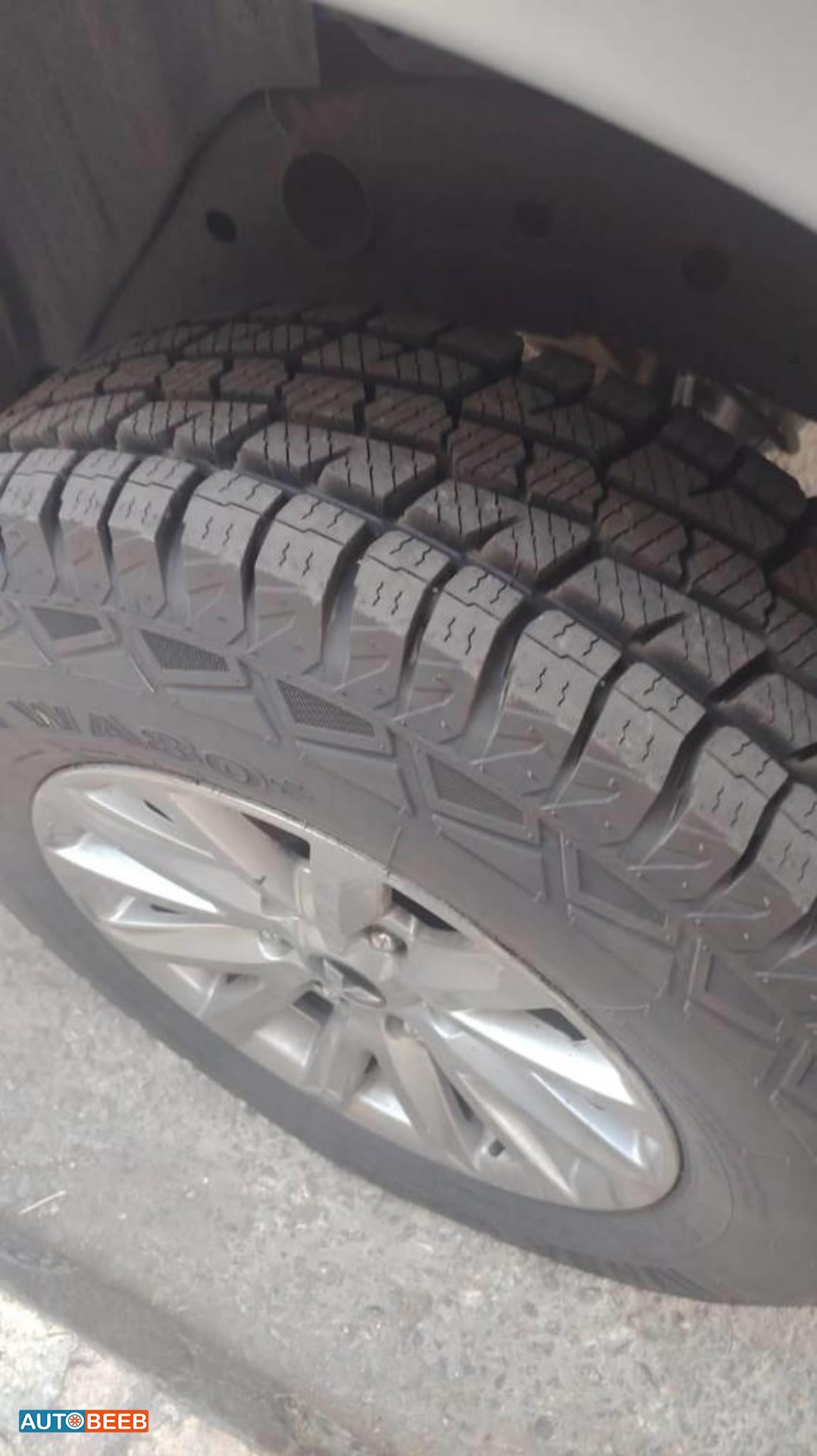 ميتسوبيشي L200 2016