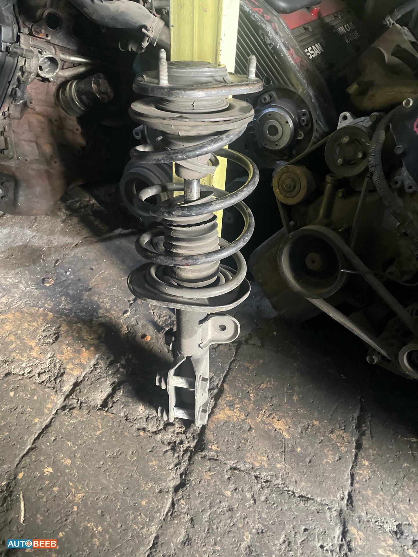 صنوبرص امامي تويوتا بريوس 2010 2011 2012 2013 2014 2015