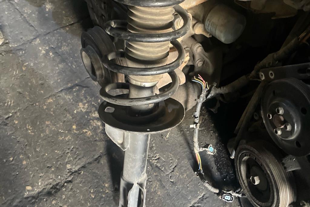 صنوبرص تويوتا بريوس سي 2010 2011 2013 2014 2015